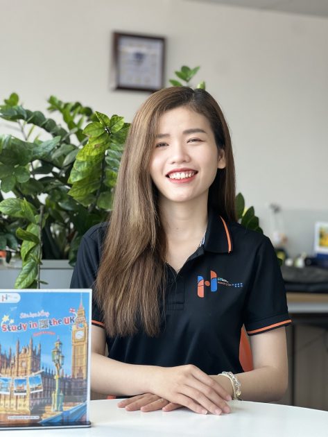 Counselor Ms. Ngoc Bich